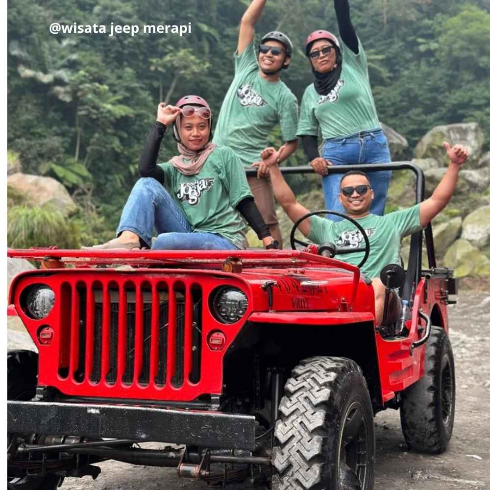 Kegiatan outing kantor di Kaliadem Jogja dengan wisata jeep Gunung Merapi