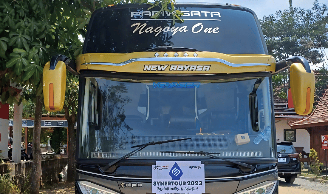 harga sewa bus 50 seat jogja