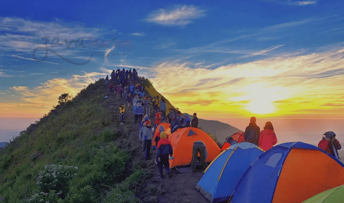 camping gunung telomoyo