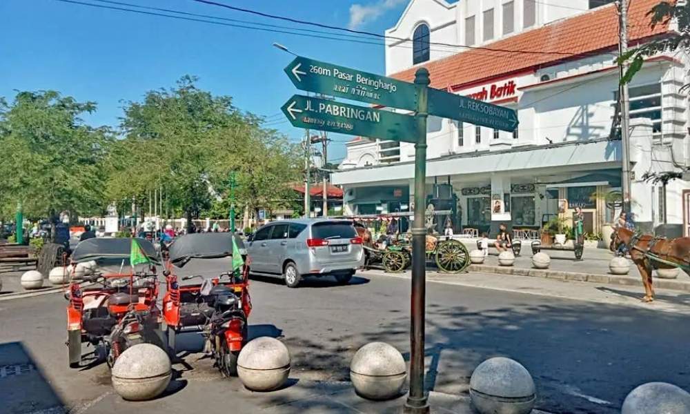 wisata jalan malioboro untuk paket outing di jogja
